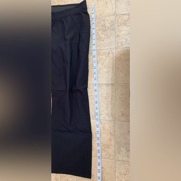 Women’s Simply Vera Black Dress Capris Size Small - Picture 7 of 7